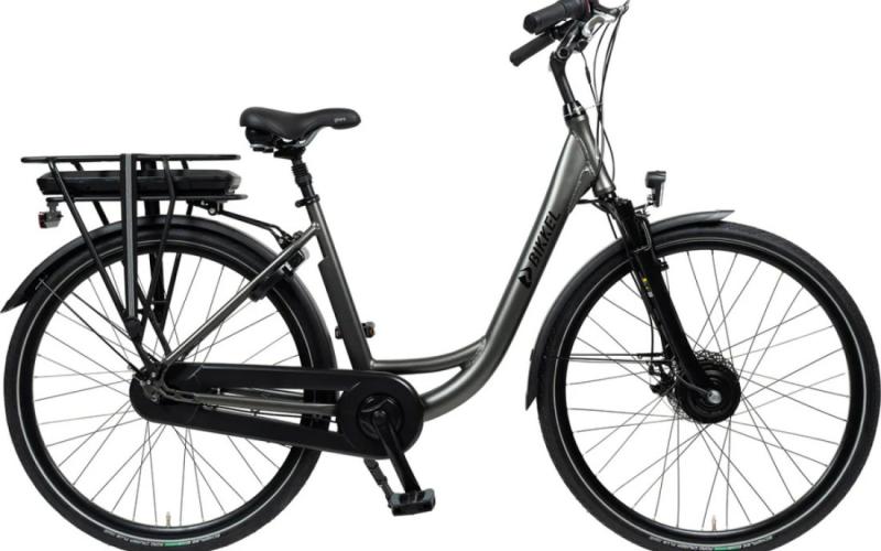 <p>De wereld van elektrische fietsen, met een indrukwekkende prijs-kwaliteitverhouding. Deze fiets is uitgerust met een effici&euml;nte voorwielmotor die zorgt voor een soepele ondersteuning tijdens het fietsen. Met zijn gestroomlijnde ontwerp en strakke lijnen is de Contigo een stijlvolle keuze voor elke rijder.</p>

